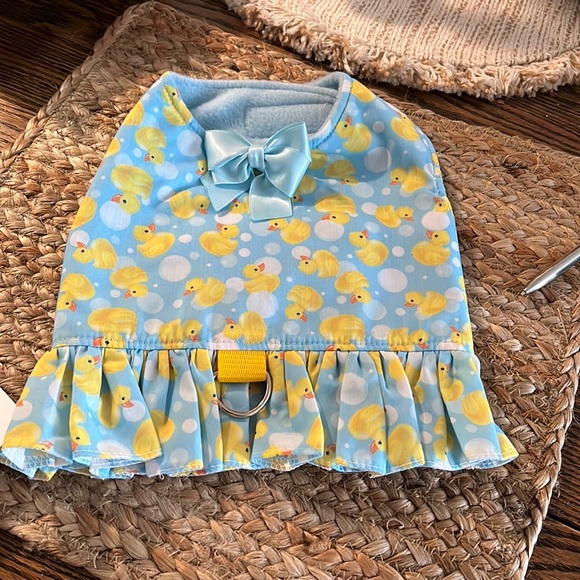 New with tags handmade, Pet harness 18-20 cute ducks strong D ring and webbing - Picture 1 of 5